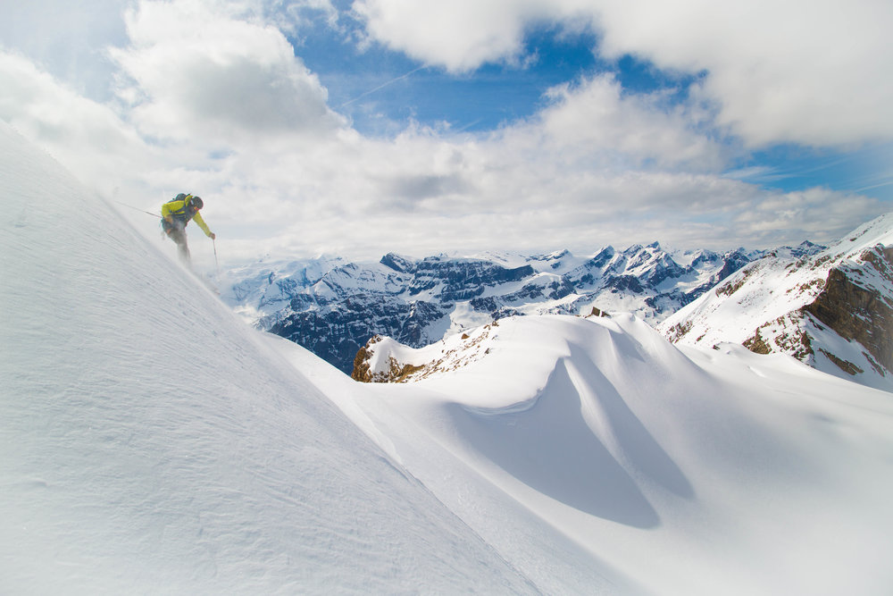 Skier: Yannis Carlos Location: Mistaya Lodge